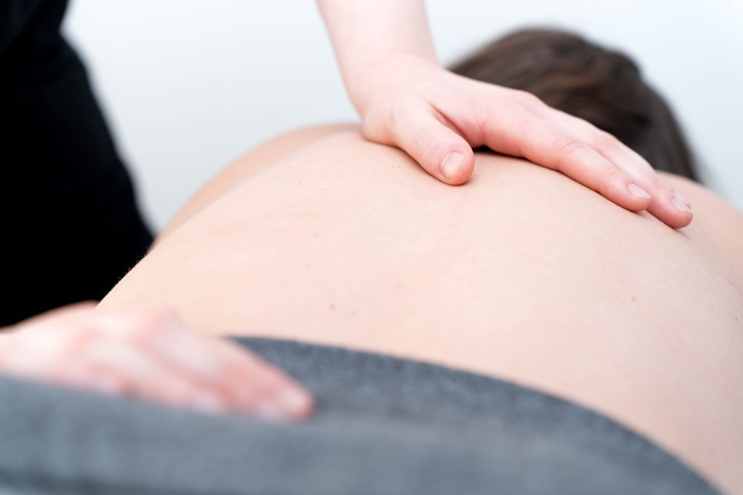 Nor Voldum-Clausen, kropsterapeut, kropsterapiskolen Totum, København, København NV, København Nordvest, queer, queer-venlig, trans, trans-venlig, LGBT+